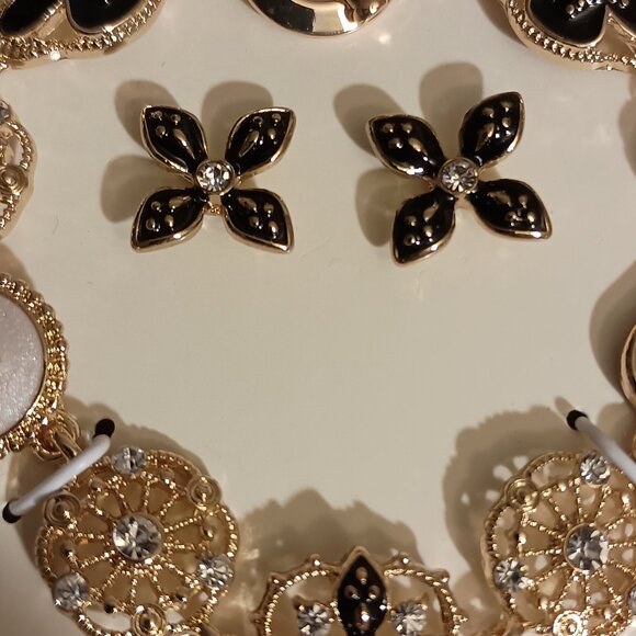 Napier Bracelet and Earring Set Gold Tone Brand New - Picture 6 of 7